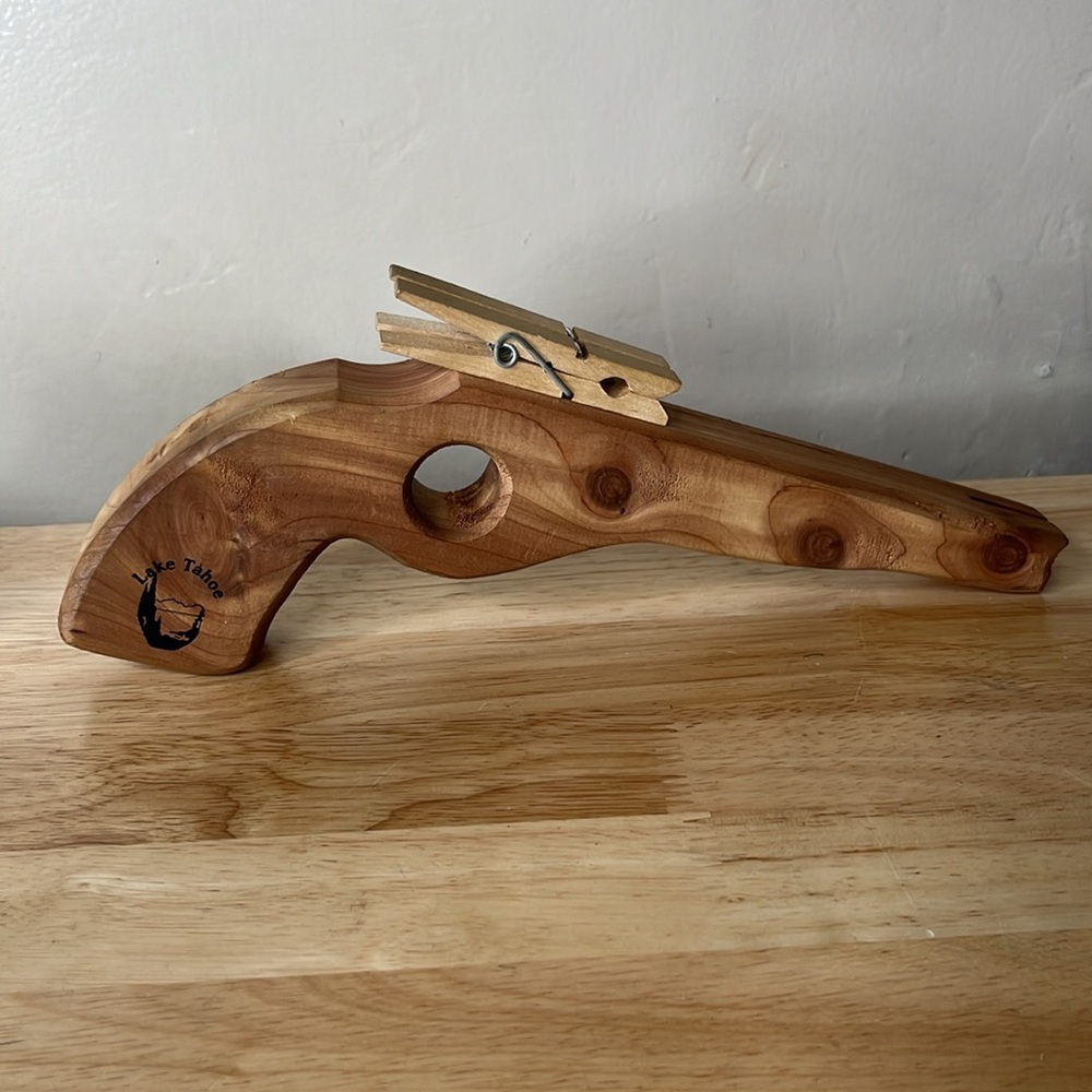 Rubber band shooter Gun